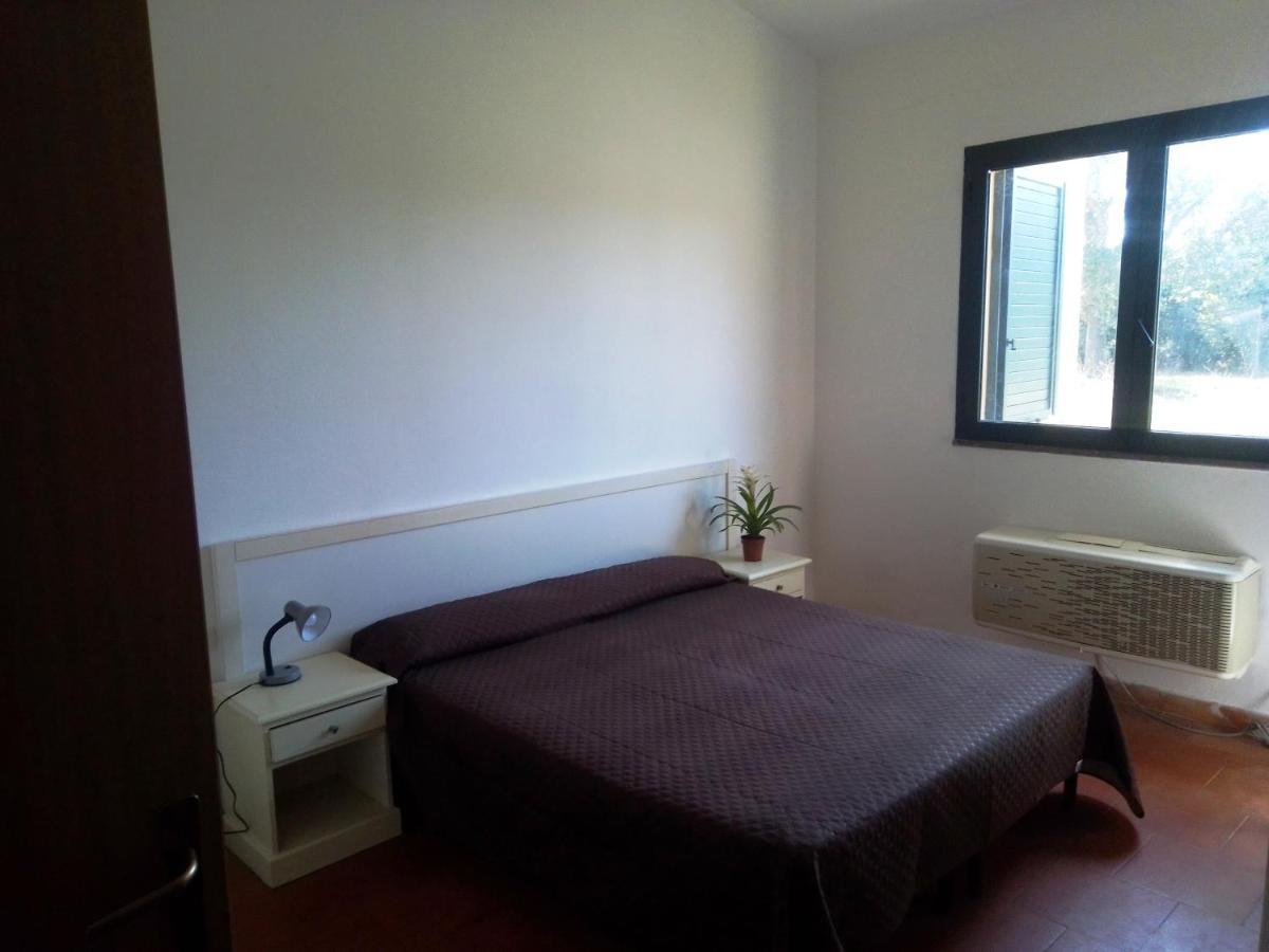 Nuraghe Ruiu Camping & Bungalow Norbello Bagian luar foto
