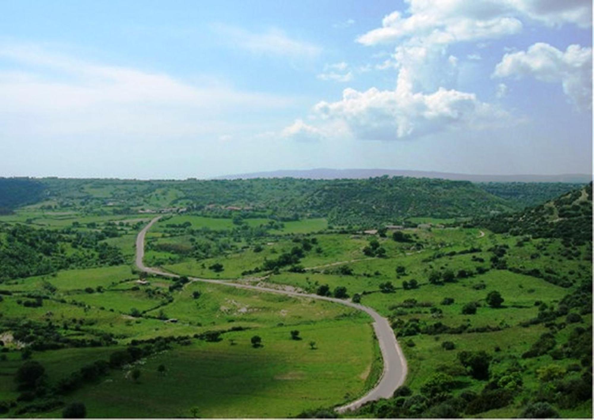 Nuraghe Ruiu Camping & Bungalow Norbello Bagian luar foto